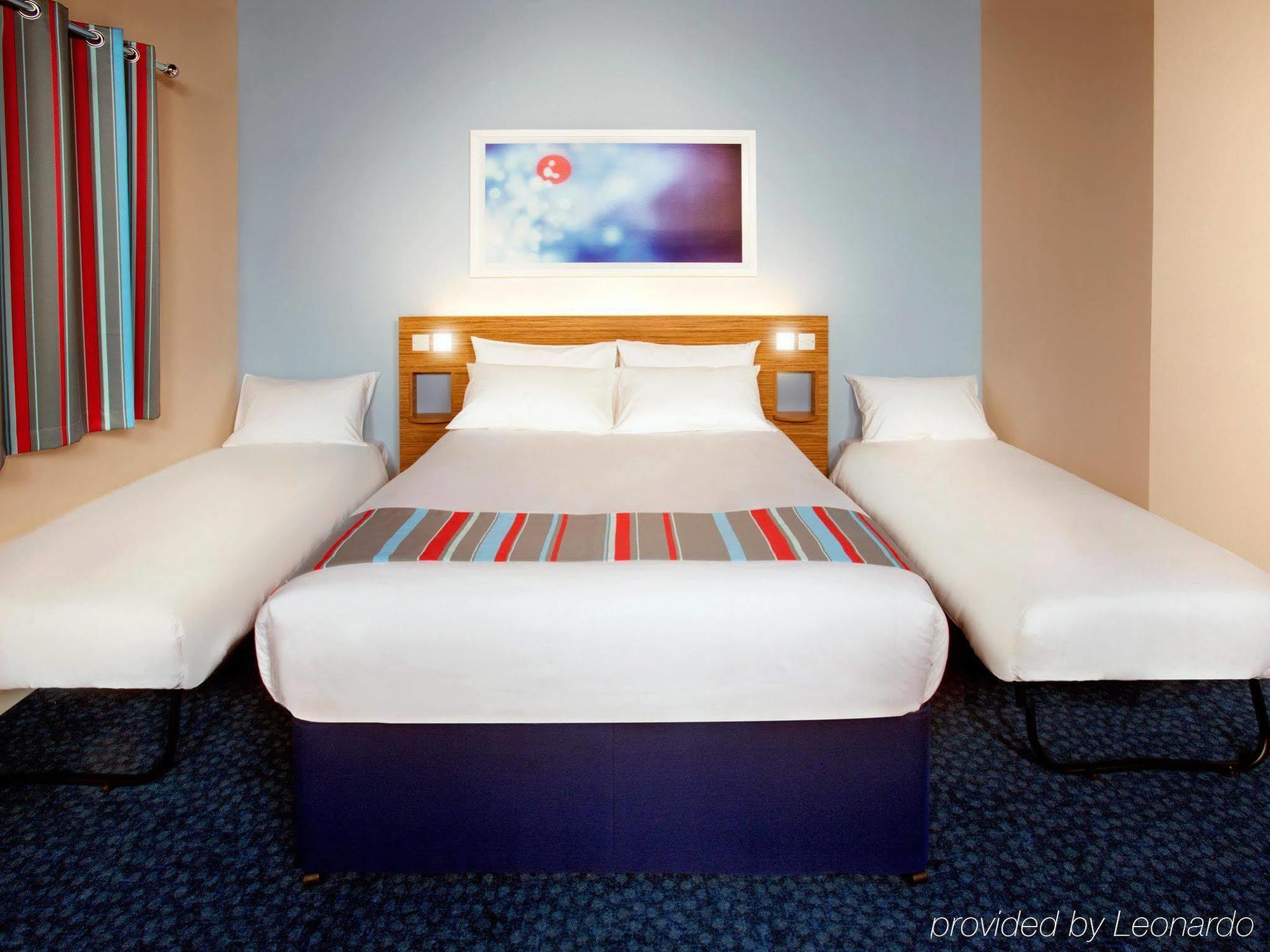 Travelodge Plymouth Bagian luar foto