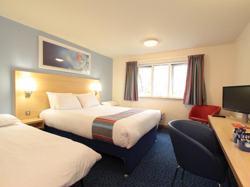 Travelodge Plymouth Bagian luar foto